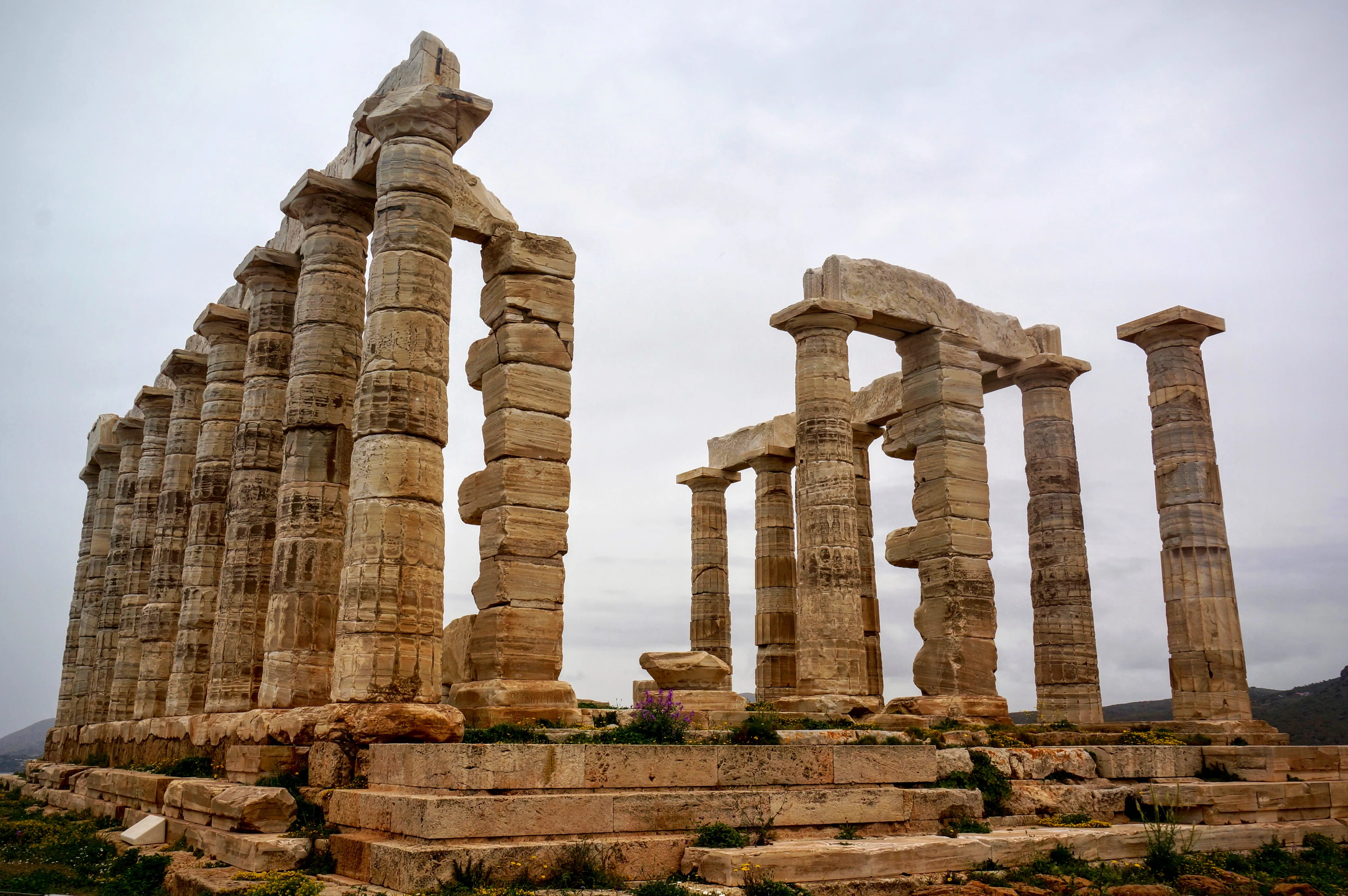 athens ruins.BM0sko2Q.jpg