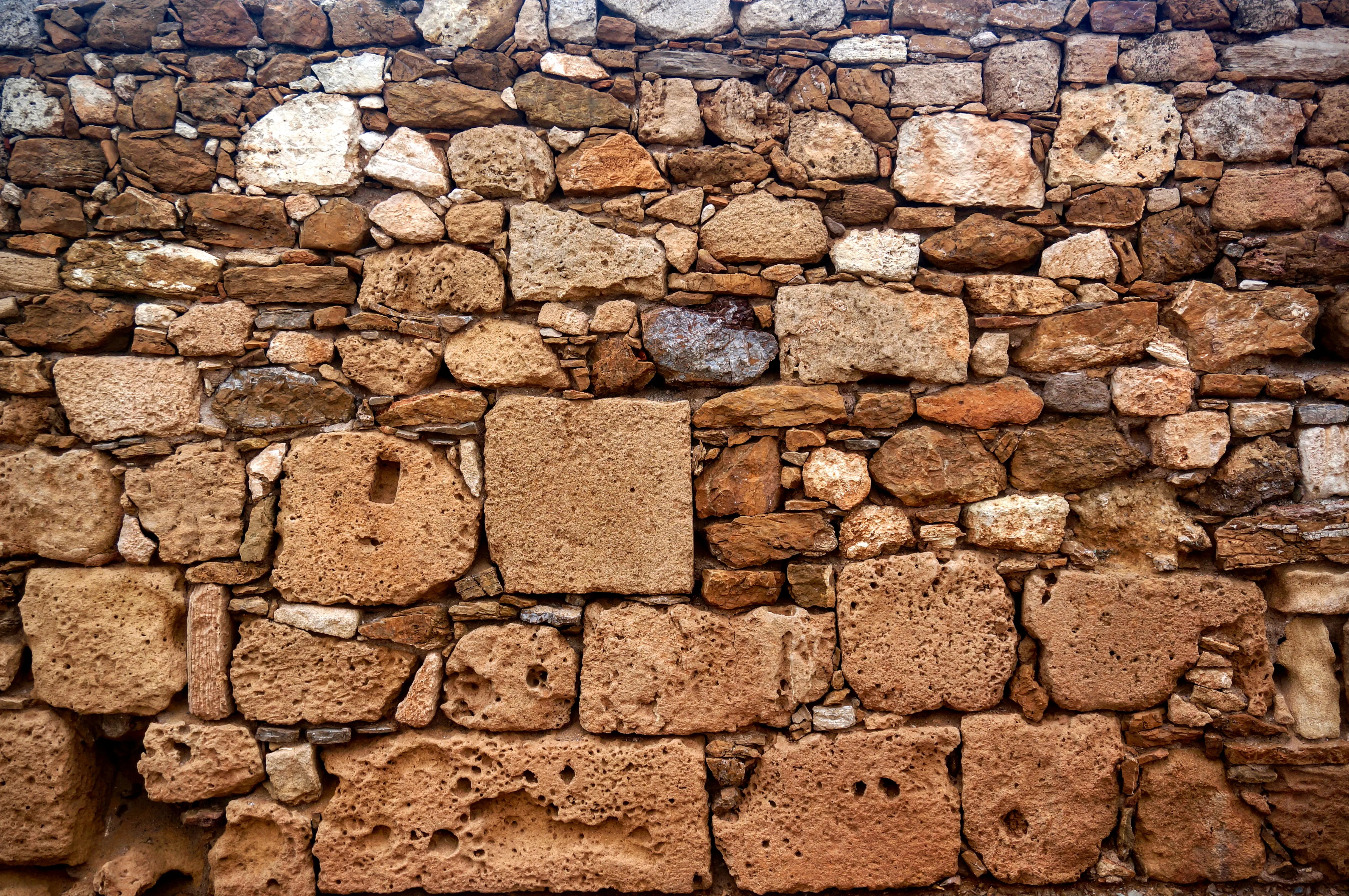 athens wall.Dvx93lwd.jpg