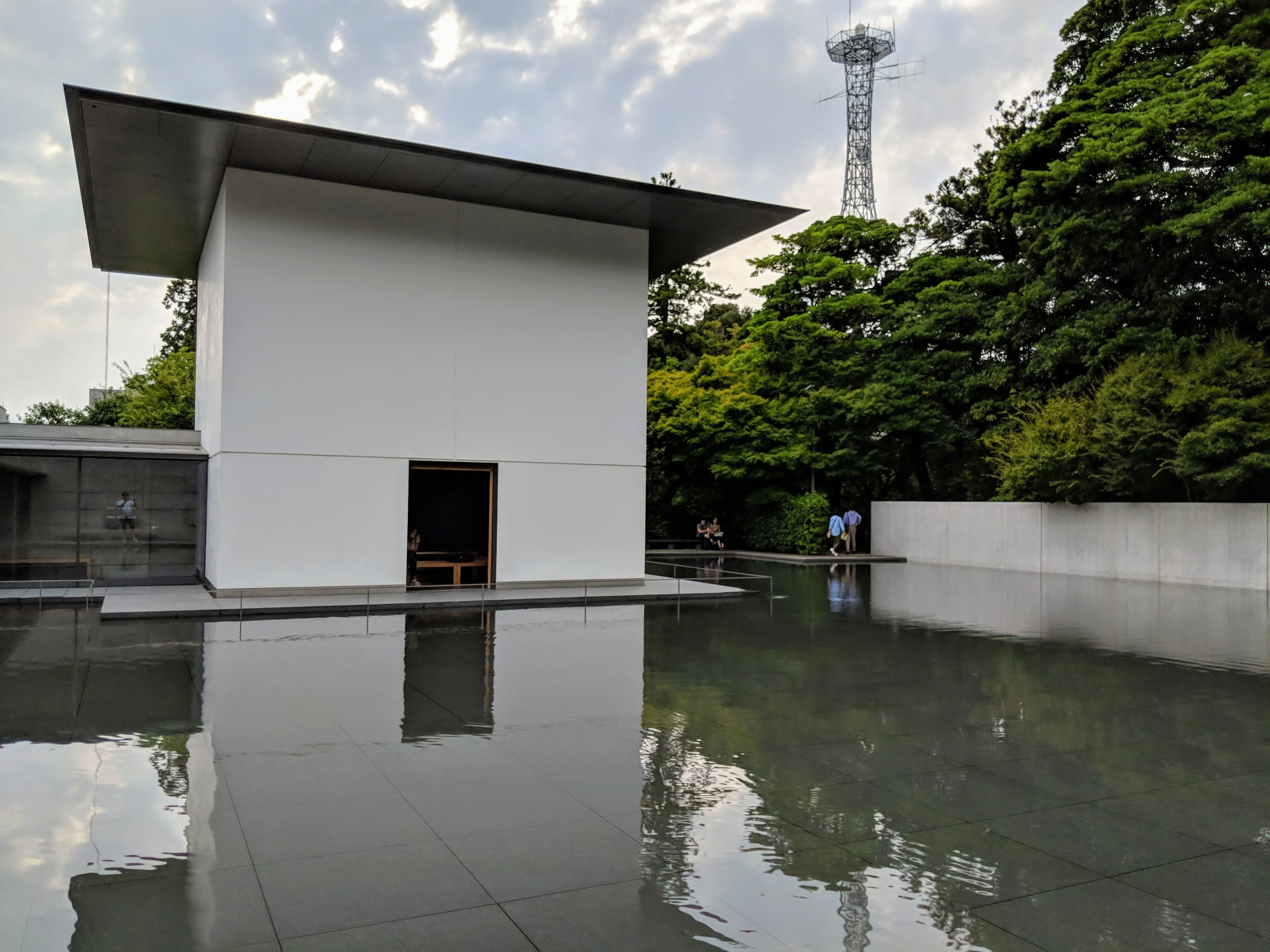 kanazawa suzuki contemplative space.Bw50lYQv.jpg