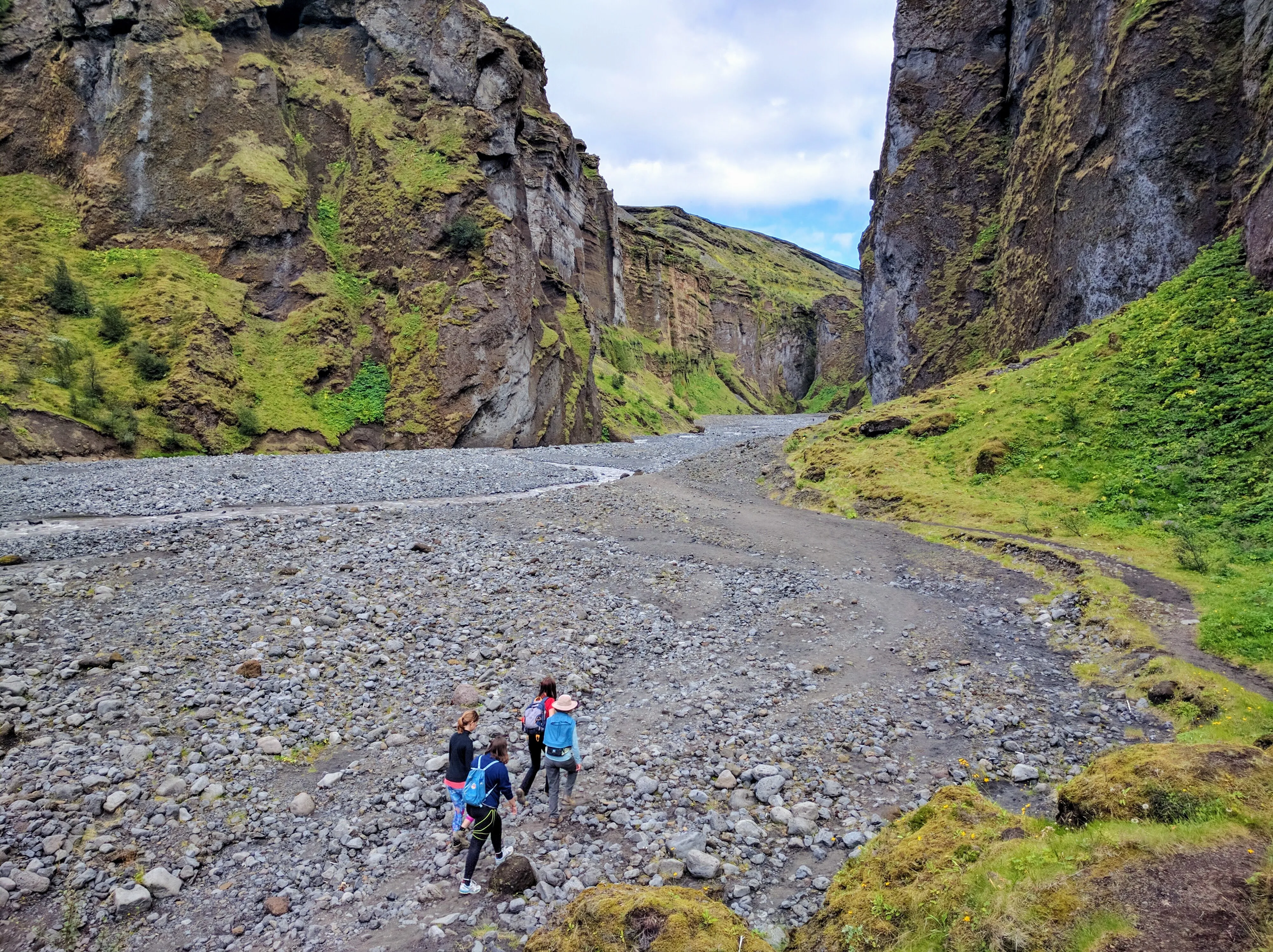 south thorsmork canyon trek.Dto rUbV.jpg