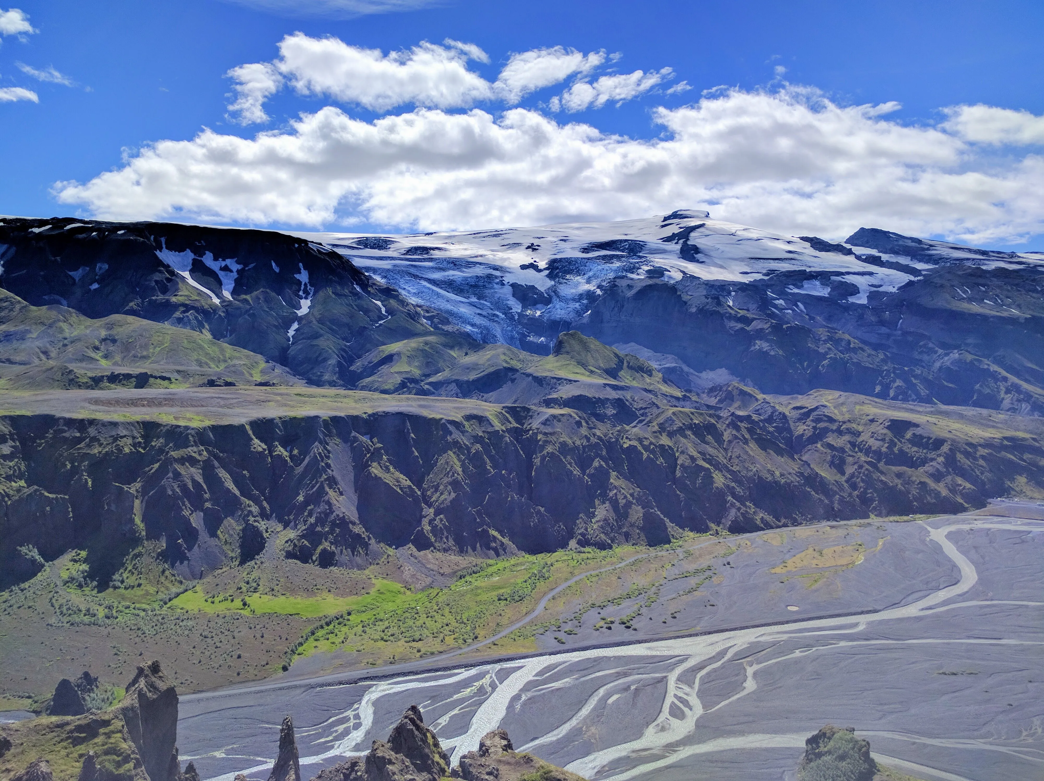 south thorsmork pano center.C4CkF_qZ.jpg