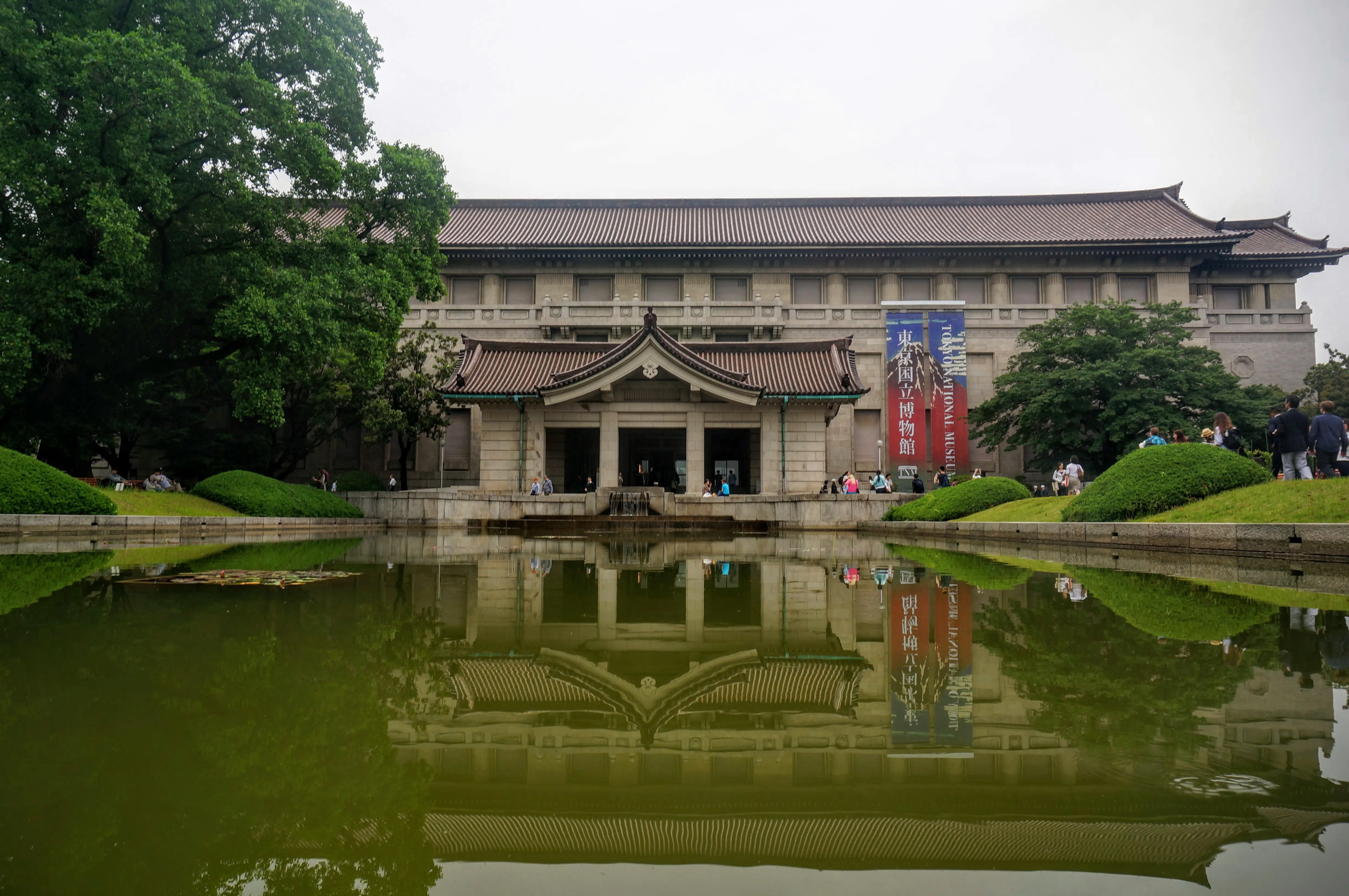 tokyo museum.Cja6pCgq.jpg