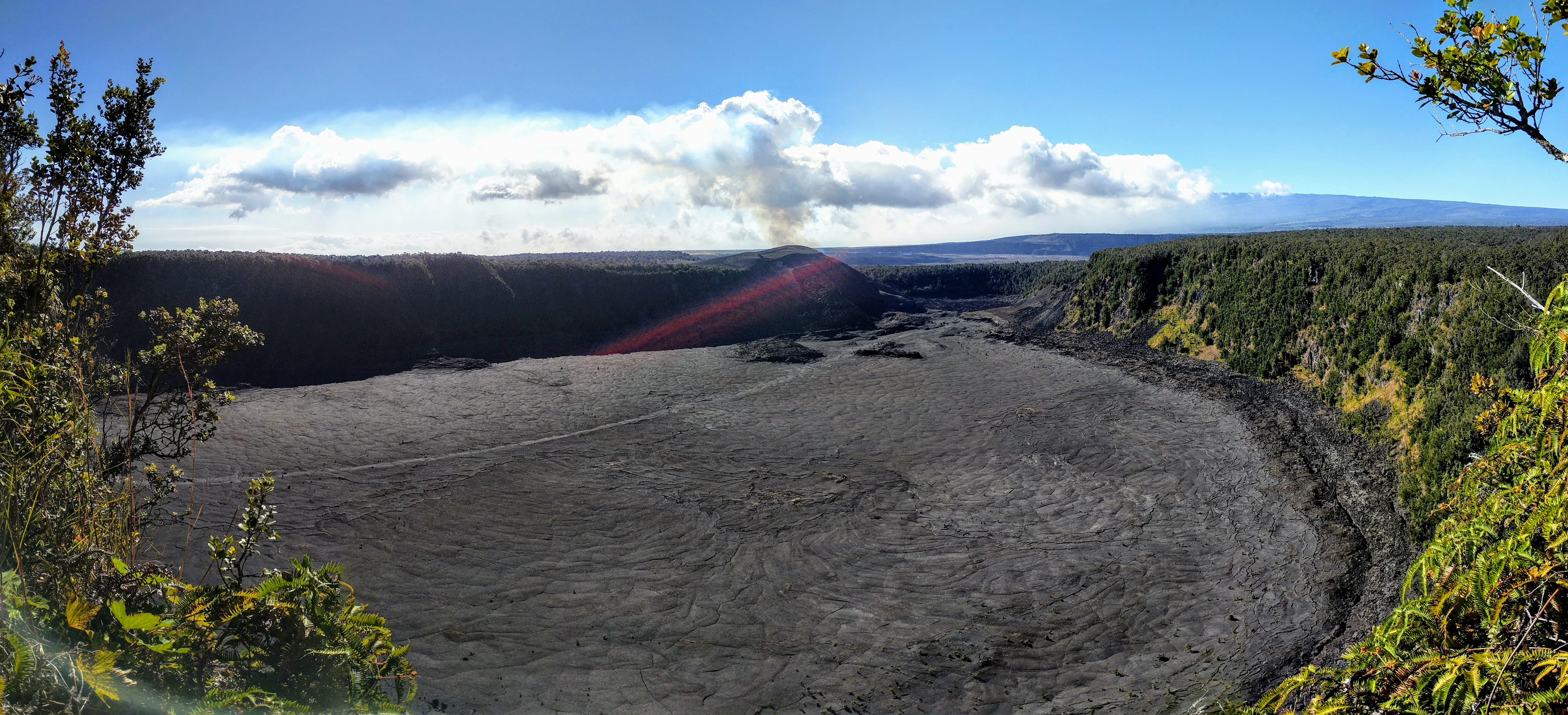 volcano crater.CuAP0unJ.jpg