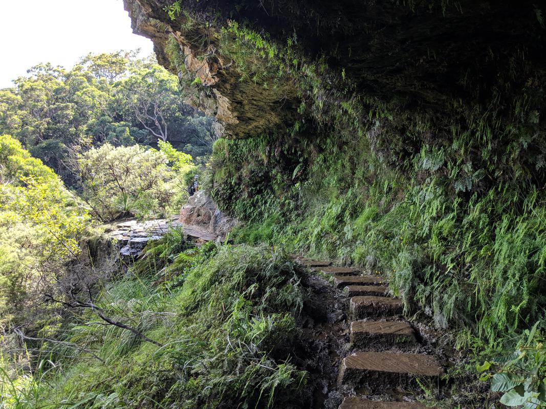 Blue mountains stones curve