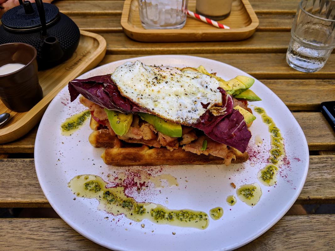 Breakfast waffle